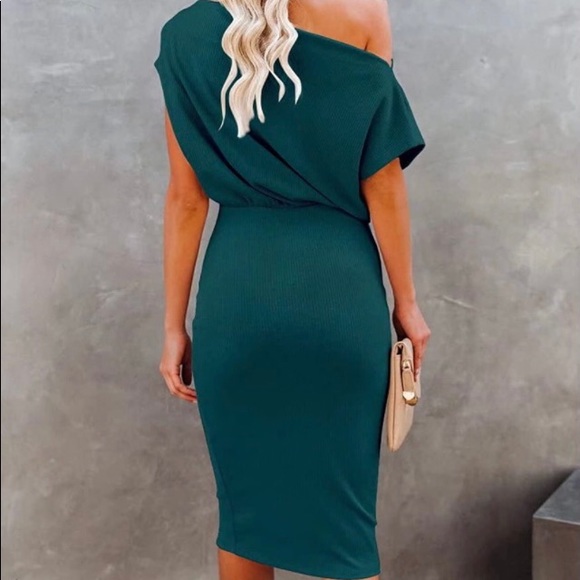 Bodycon Midi Dress - Picture 3 of 5